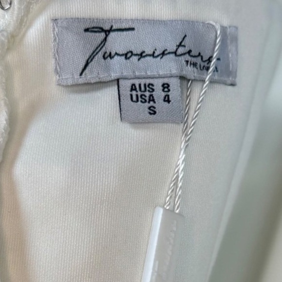 NWT Two Sisters The Label, Bride, High Low Dress, Size 4 - Picture 11 of 13